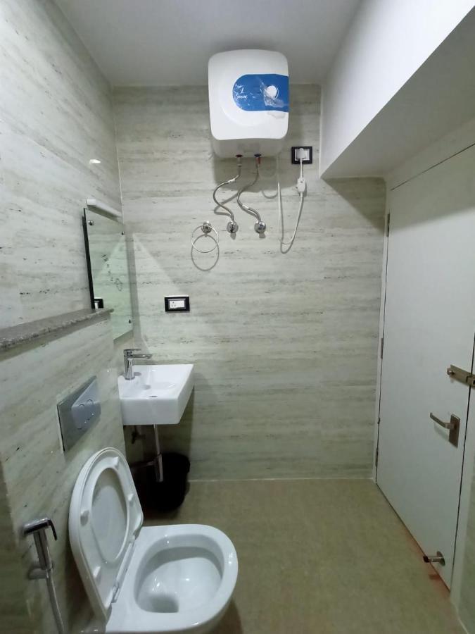 Aditya Inn Guwahati Esterno foto